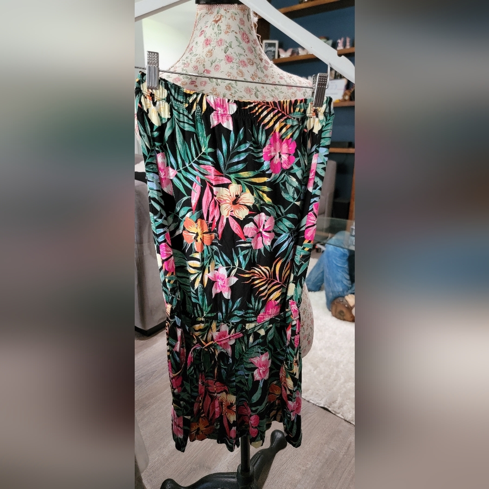 NWT Lascana Tropical Floral Print D Romper Size 2